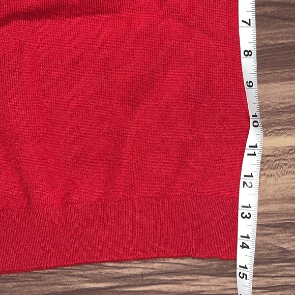 Ralph Lauren  cashmere red sleeveless top. PERFECT FOR THE HOLLIDAYS. - Picture 8 of 11
